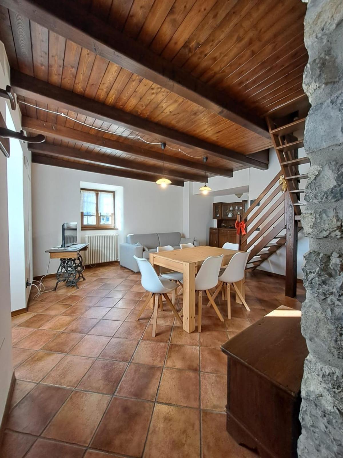 Ca' Baetti L'Antico Borgo Bed and Breakfast Roncola Exteriör bild