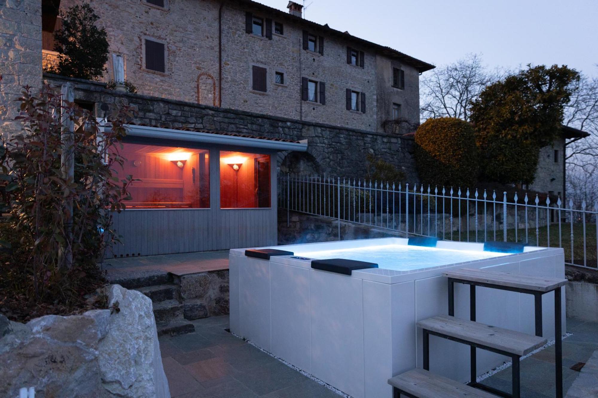 Ca' Baetti L'Antico Borgo Bed and Breakfast Roncola Exteriör bild