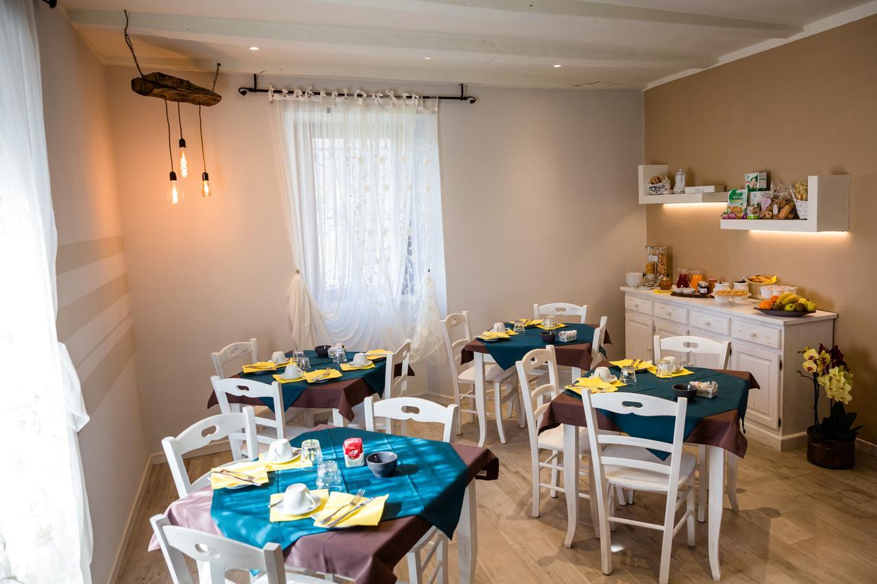 Ca' Baetti L'Antico Borgo Bed and Breakfast Roncola Exteriör bild