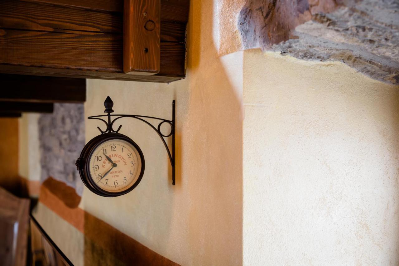 Ca' Baetti L'Antico Borgo Bed and Breakfast Roncola Exteriör bild
